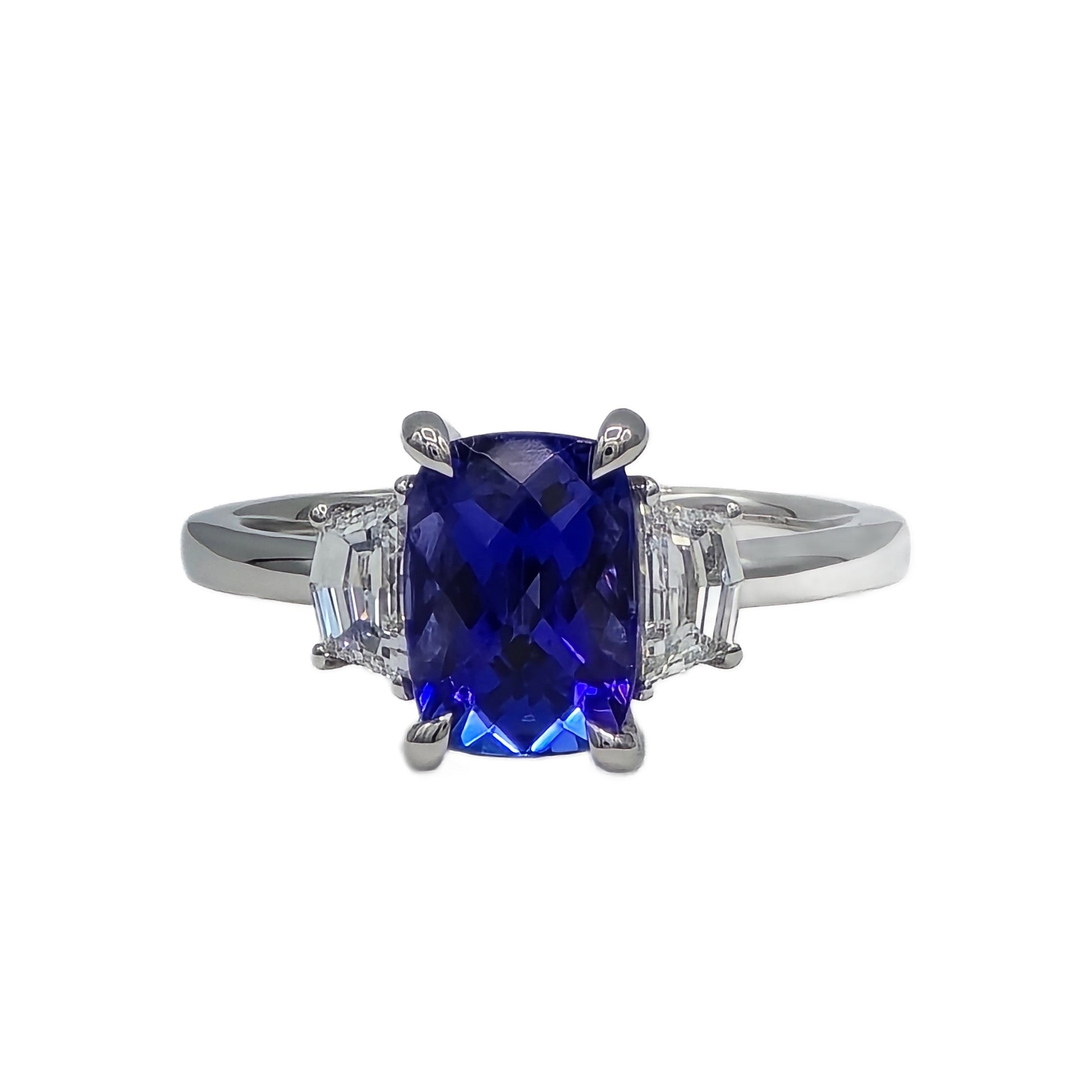 Tanzanite and Diamond Ring in 14K White Gold