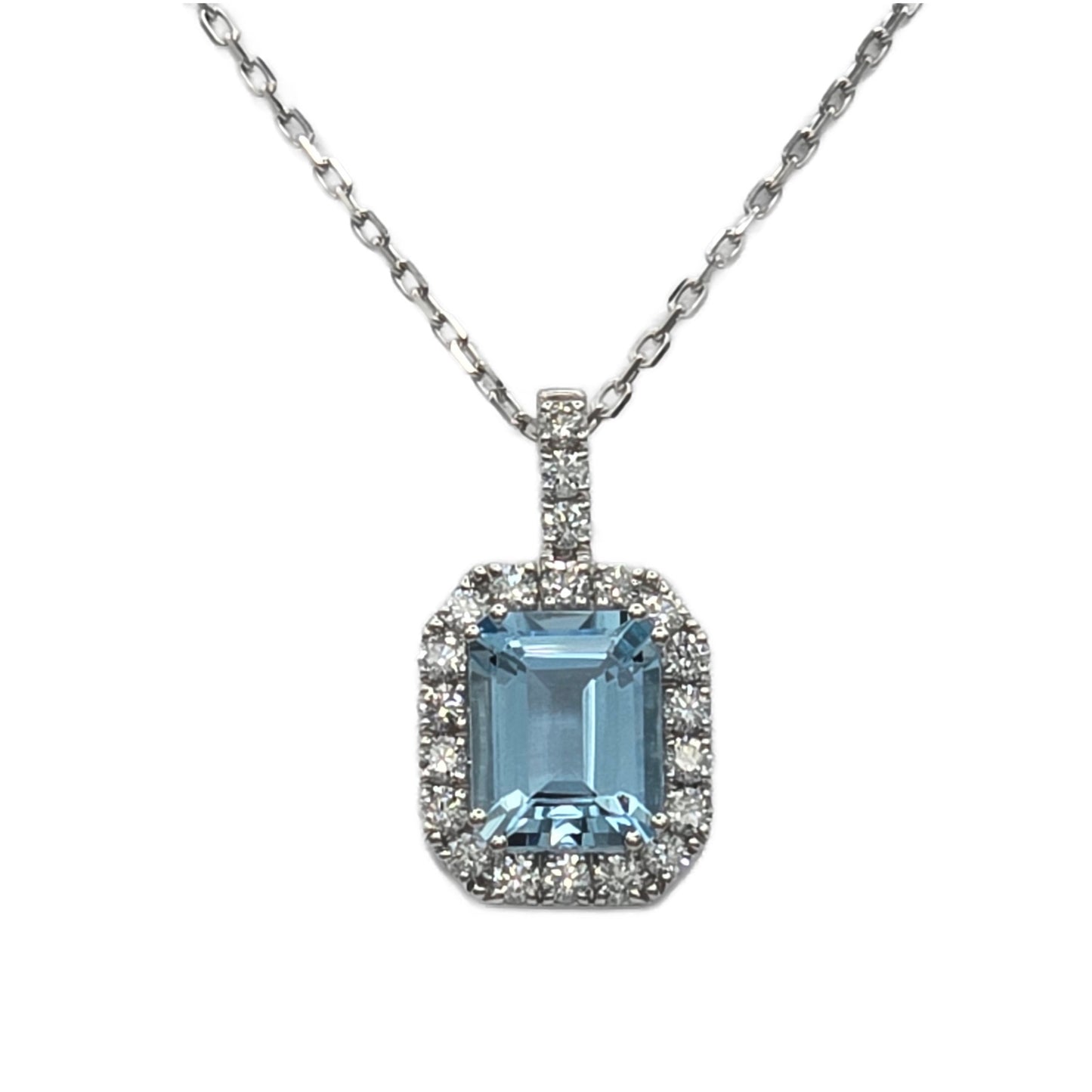 Aquamarine Pendant in 14K White Gold